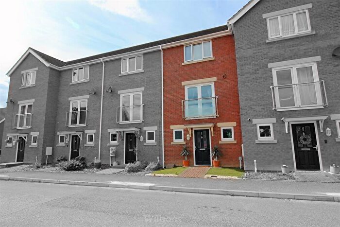 3 Bedroom Terraced House For Sale In Blyton Road, Skegness, PE25