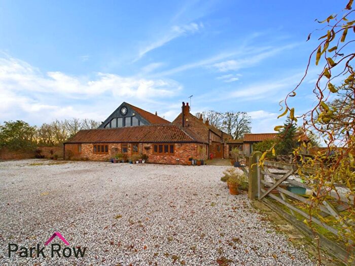 5 Bedroom Semi-Detached House For Sale In Ryther, Tadcaster, LS24