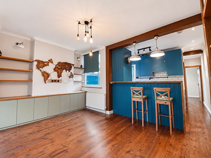 1 Bedroom Flat To Rent In Marvels Lane, London, SE12