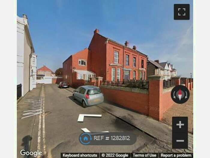 2 Bedroom Flat To Rent In South Crescent, Hartlepool, TS24