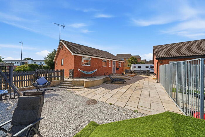 2 Bedroom Detached Bungalow For Sale In Pine Close, Rainworth, NG21