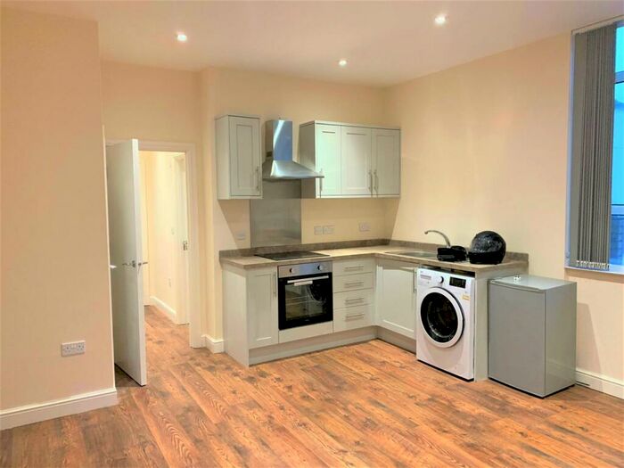 1 Bedroom Apartment To Rent In - Ship Hill, Rotherham, S60