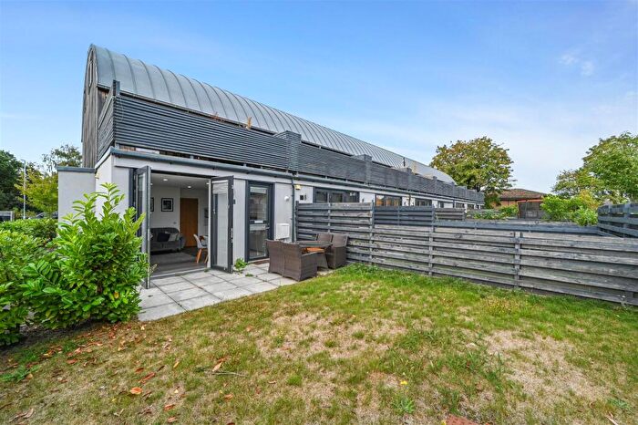 2 Bedroom Maisonette For Sale In Shrubland Road, Mistley, Manningtree, CO11