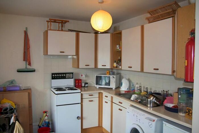 1 Bedroom Flat To Rent In Folly Bridge, Oxford, OX1