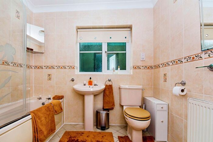 3 Bedroom Detached Bungalow For Sale In Bramley Meadows, Gedney, Spalding, PE12