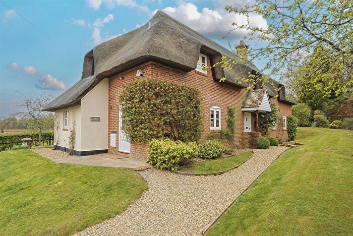 4 Bedroom Detached House For Sale In Enford, Pewsey, SN9