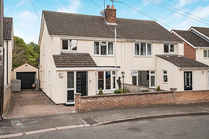 3 Bedroom Semi Detached House For Sale In Park View, Great Stukeley, Huntingdon., PE28