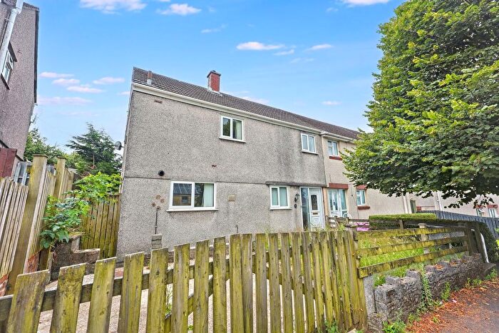 3 Bedroom Semi-detached House For Sale In Broughton Avenue, Portmead, Swansea, West Glamorgan, SA5