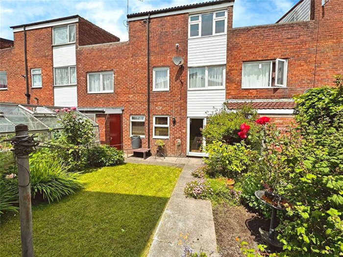 5 Bedroom Terraced House For Sale In Windrows, Skelmersdale, Lancashire, WN8