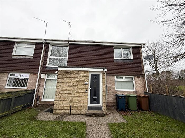 2 Bedroom Flat For Sale In Lingmell, Albany, Washington, NE37