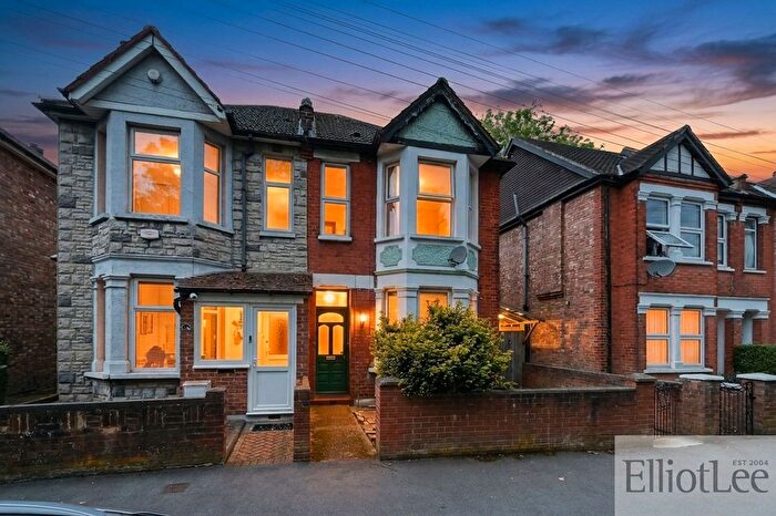 3 Bedroom Semi-Detached House For Sale In Barham Close, Wembley, HA0
