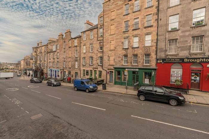 2 Bedroom Flat To Rent In () Broughton Street, Edinburgh, EH1