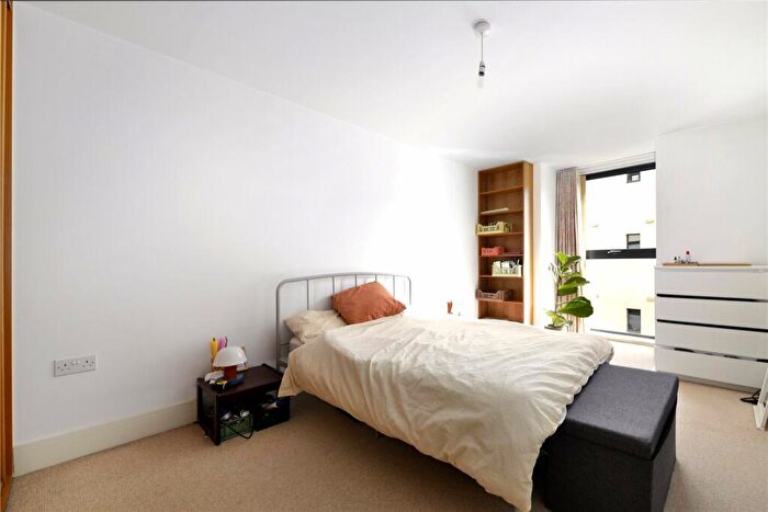 1 Bedroom Flat For Sale In Dyke Road, Brighton, East Sussex, BN1