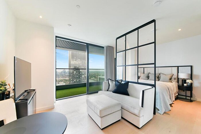 Apartment To Rent In Bagshaw Building, Wardian, London, E14