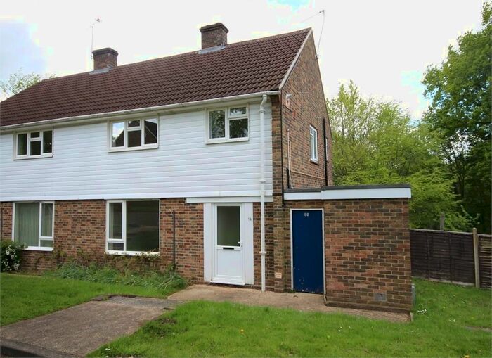 1 Bedroom Flat To Rent In Lakeside Drive, Bramshill, Hook, RG27