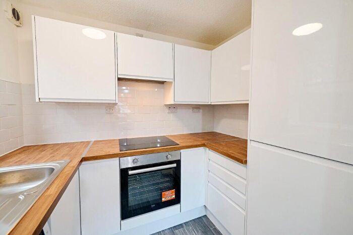 2 Bedroom Apartment To Rent In Gell Street, Sheffield, S3