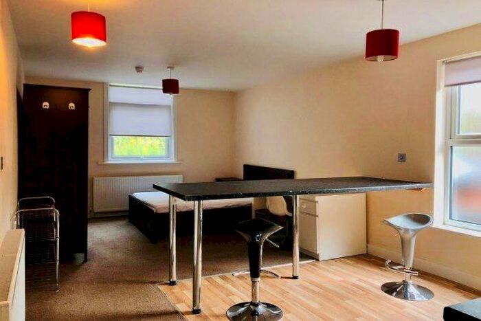 Studio To Rent In Studio Earlham Road, Norwich, NR2