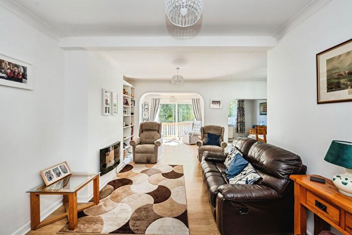 2 Bedroom Detached Bungalow For Sale In Castle Street, Loughor, Swansea, SA4
