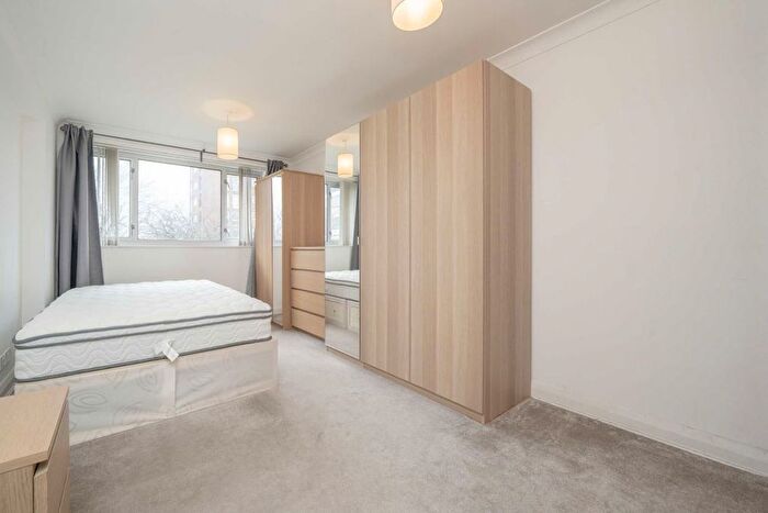 1 Bedroom Flat For Sale In Hanger Vale Lane, Ealing, W5