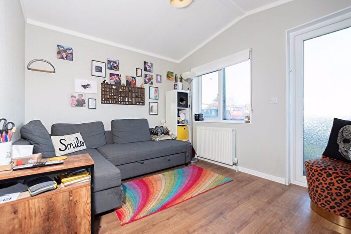 2 Bedroom Property For Sale In Fir View, Loanhead, EH20