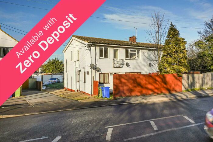 2 Bedroom Maisonette To Rent In Minster Road, Minster On Sea, Sheerness, ME12