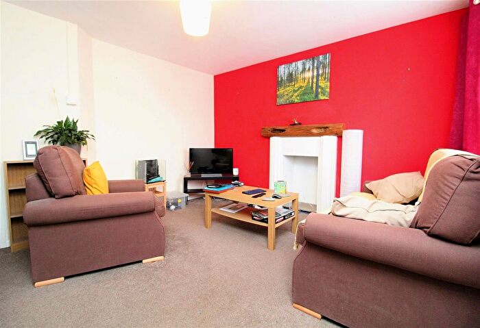 1 Bedroom Flat To Rent In The Pound, High Street, Burton Bradstock, DT6