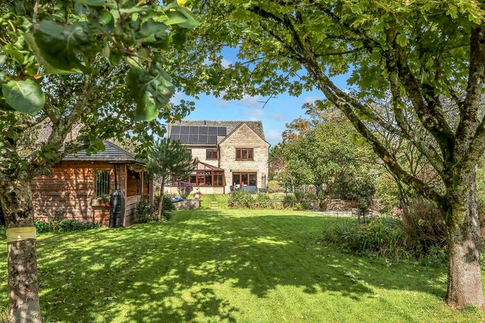 5 Bedroom Detached House For Sale In Mildred's Farm, Preston, GL7