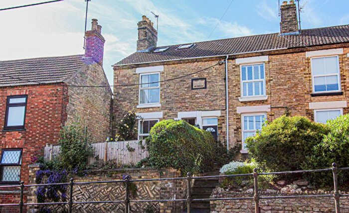 2 Bedroom Terraced House For Sale In High Street, Irthlingborough, NN9