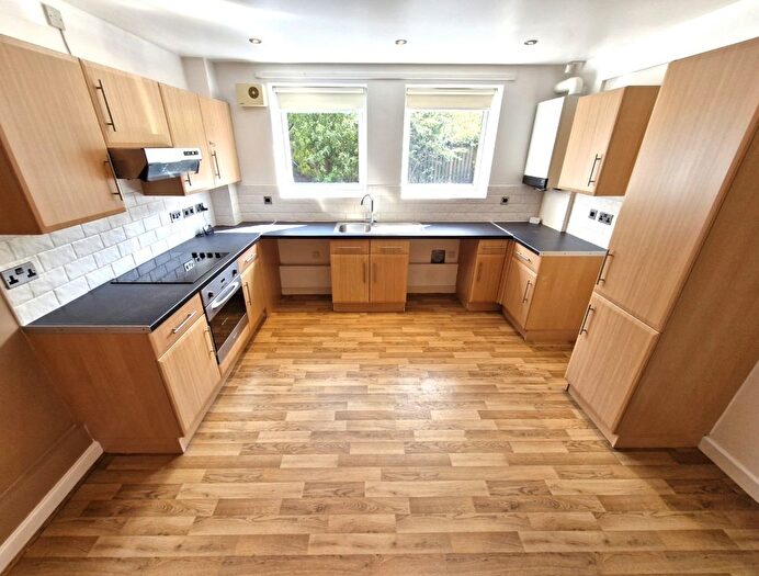 2 Bedroom Flat To Rent In Argosy Avenue, Blackpool, FY3