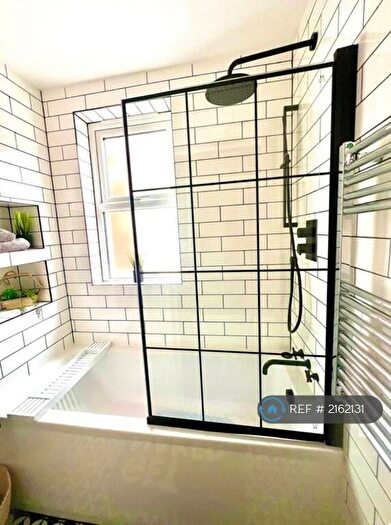 1 Bedroom Flat To Rent In Westby Road, Bournemouth, BH5