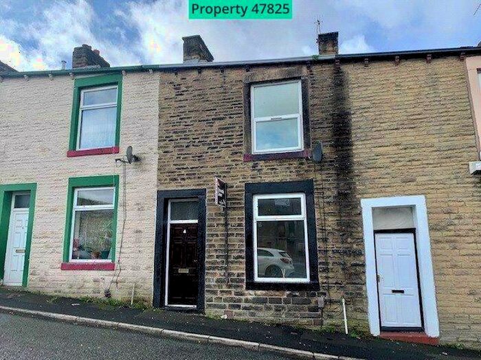 2 Bedroom Terraced House To Rent In Thomas Street, Colne, BB8