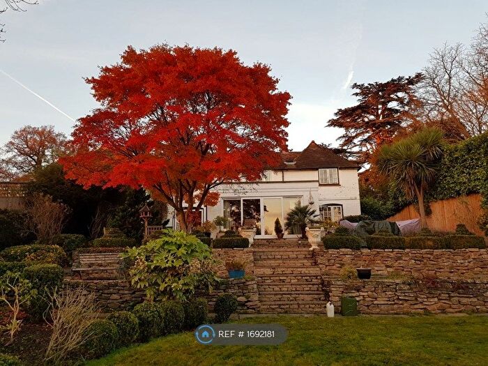 4 Bedroom Detached House To Rent In Stovolds Cottage, Cranleigh, GU6