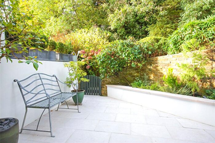 2 Bedroom Apartment For Sale In South Hill Park, Hampstead, NW3