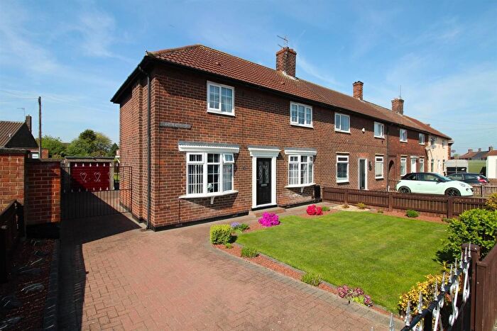 3 Bedroom End Of Terrace House For Sale In Bedale Avenue, Billingham, TS23