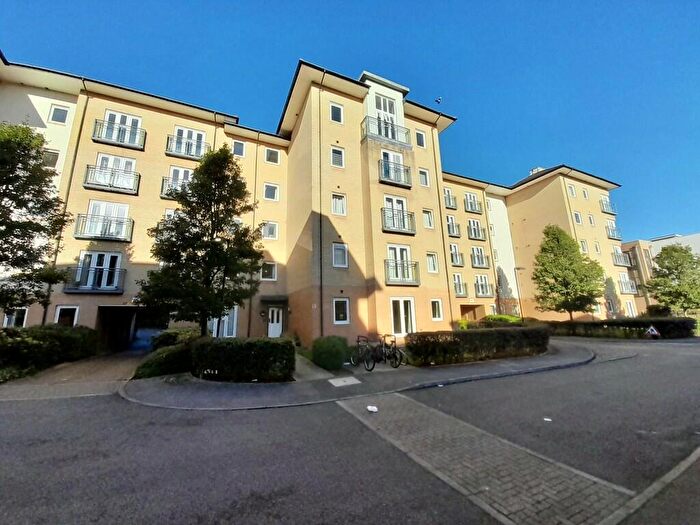 1 Bedroom Flat To Rent In Hampden Gardens, Cromwell Road, CB1