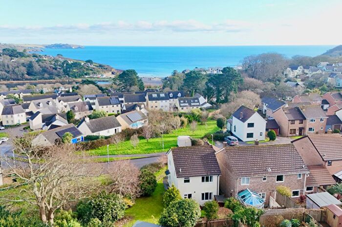 3 Bedroom Detached House For Sale In Boscundle Avenue, Falmouth, TR11
