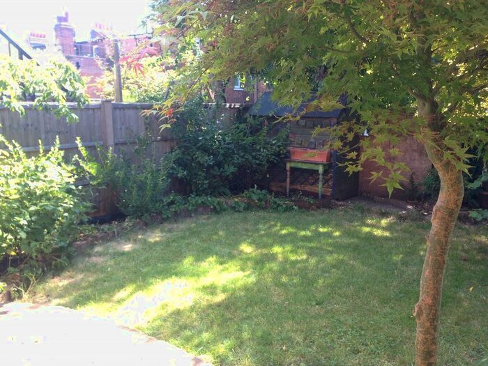 2 Bedroom Flat To Rent In Gladsmuir Road, Whitehall Park, N19