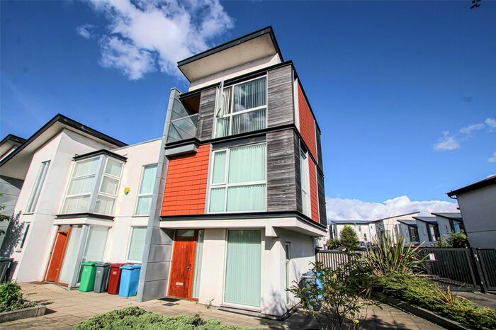 3 Bedroom End Of Terrace House To Rent In Lloyd Wright, Manchester, M11