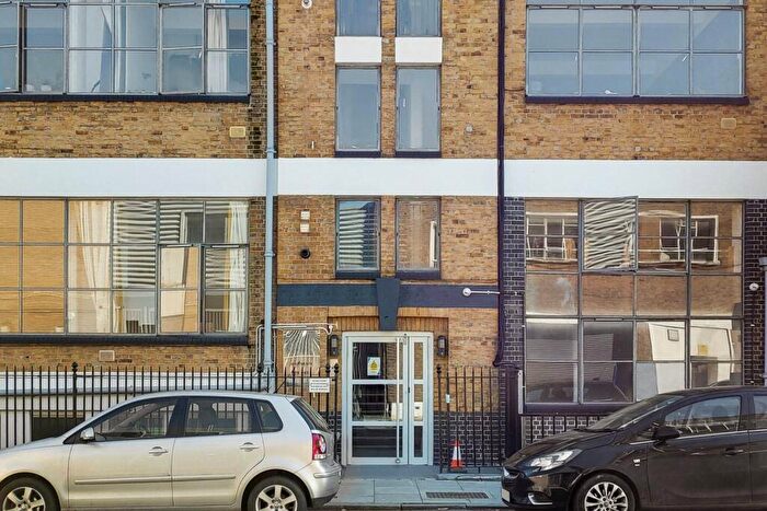 1 Bedroom Flat To Rent In Eagle Wharf Road, Islington, London, N1