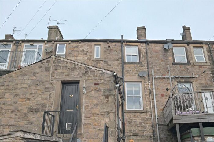 2 Bedroom Apartment To Rent In Church Street, Barnoldswick, Lancashire, BB18