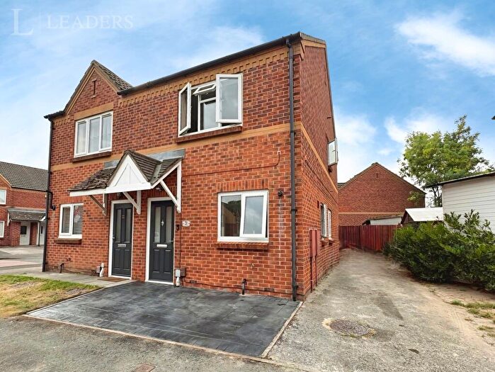 2 Bedroom Semi Detached House To Rent In Comfrey Close, Littleover, Derby, DE23