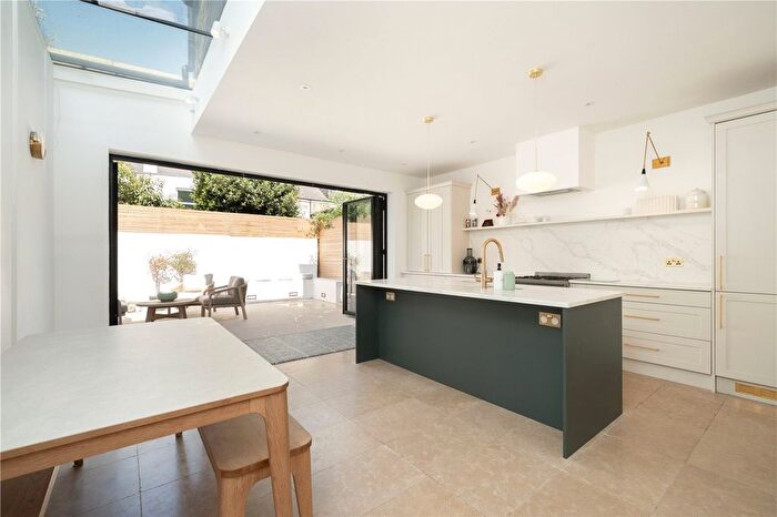 4 Bedroom Detached House To Rent In Compton Crescent, London, W4