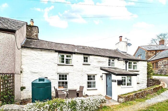 3 Bedroom End Of Terrace House For Sale In Trevelmond, Liskeard, Cornwall, PL14