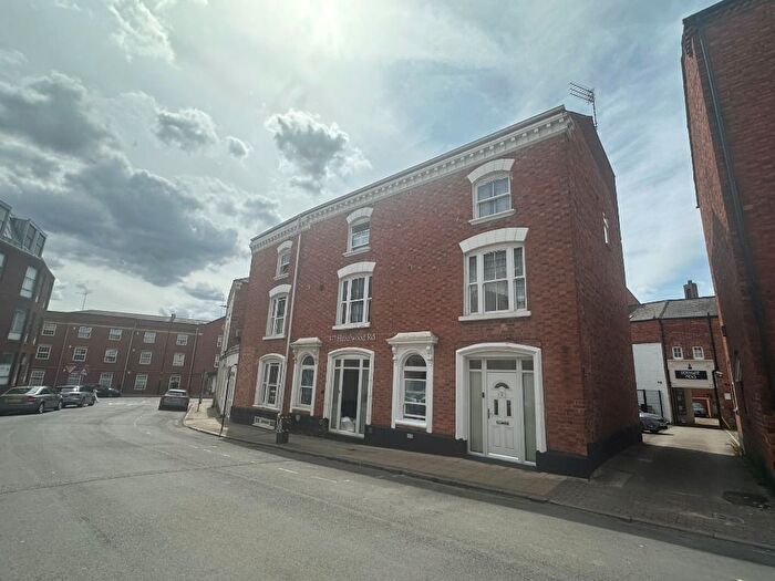 2 Bedroom Flat To Rent In Hazelwood Road, Northampton, NN1