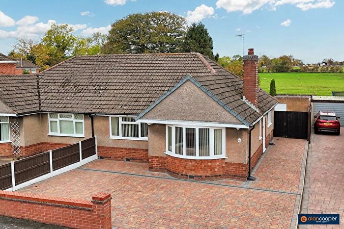 2 Bedroom Semi-Detached Bungalow For Sale In Arundel Road, Bulkington, CV12