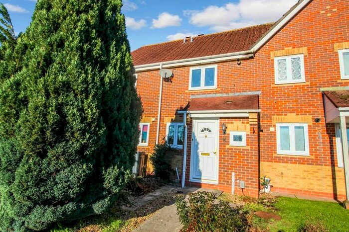 2 Bedroom Terraced House To Rent In Borkum Close, Andover SP10