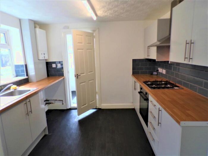 3 Bedroom Terraced House To Rent In Dorset Street, Hull, HU4