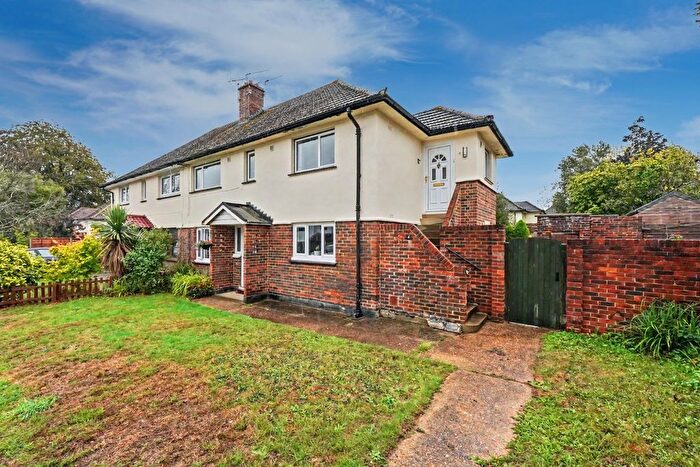 2 Bedroom Maisonette For Sale In Cooper Road, Lordswood, ME5