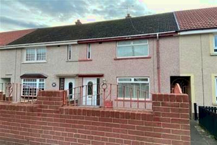 2 Bedroom Flat To Rent In Woodhall Avenue, Kirkshaws, Coatbridge, ML5