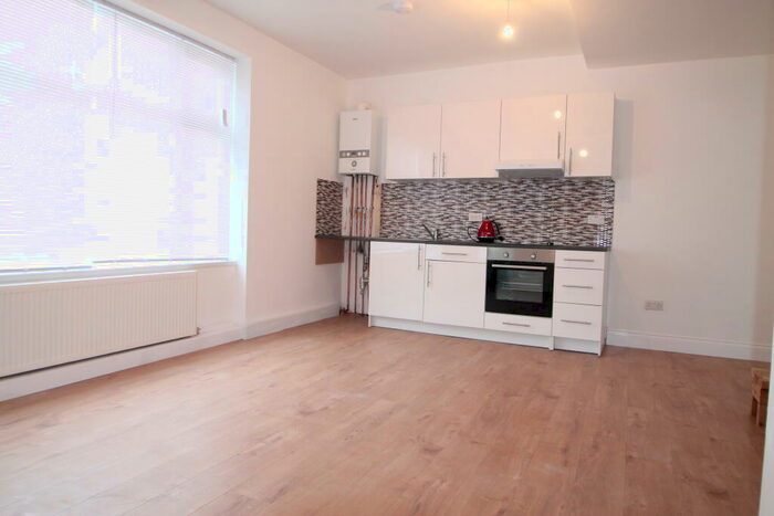 Apartment To Rent In Woolwich, SE18
